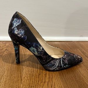 Nine West Heels, size 7